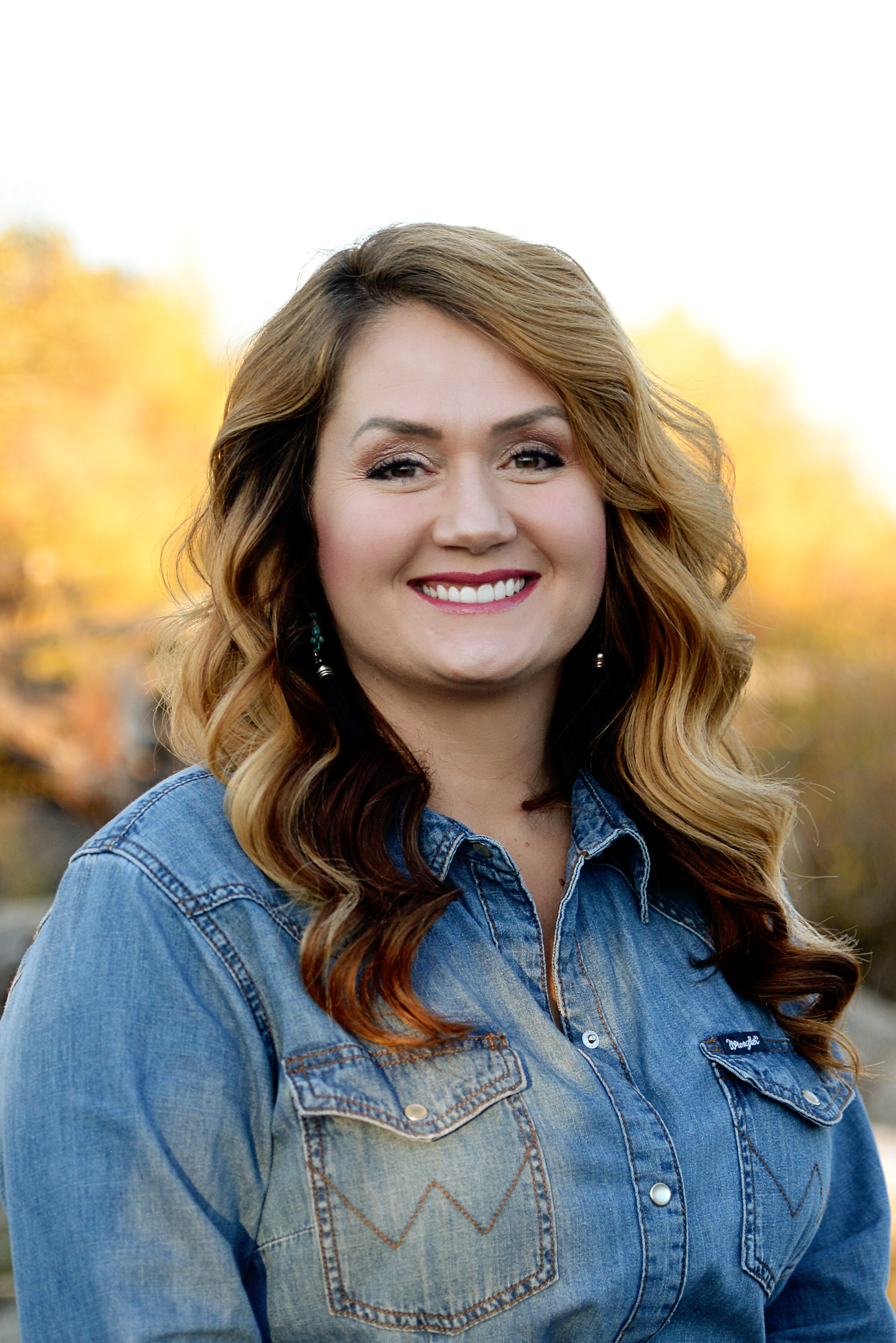 Brandi Warnke Headshot2024 (1)